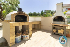 Vista mare, casa con patio e barbecue a Silvi